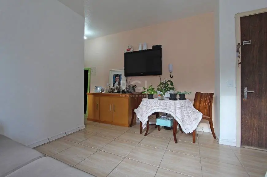 Foto 3 de Apartamento com 1 Quarto à venda, 44m² em Teresópolis, Porto Alegre