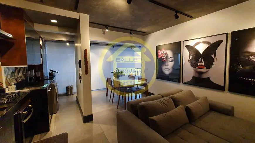 Foto 1 de Apartamento com 2 Quartos para alugar, 67m² em Bela Vista, São Paulo