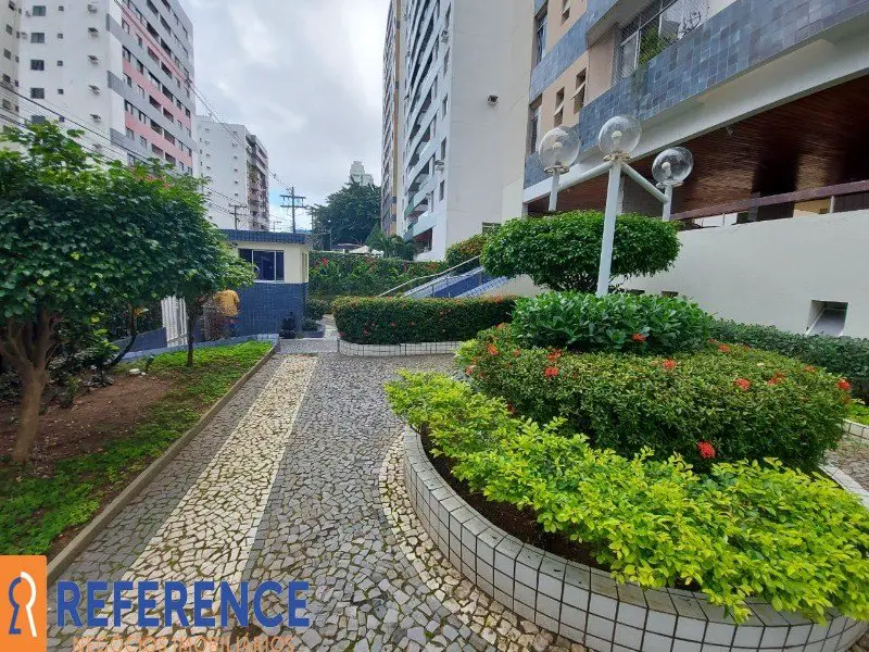 Foto 3 de Apartamento com 2 Quartos para alugar, 82m² em Caminho Das Árvores, Salvador