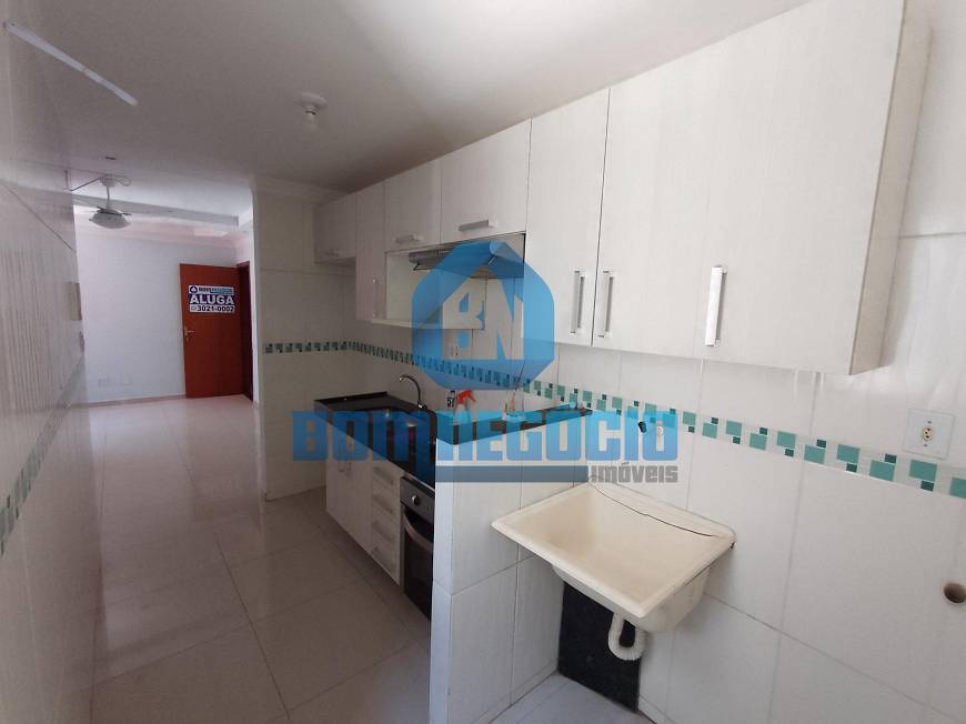 Foto 2 de Apartamento com 2 Quartos para alugar, 46m² em Santos Dumont I, Governador Valadares