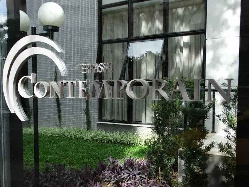Foto 2 de Apartamento com 3 Quartos para alugar, 125m² em Cabral, Curitiba