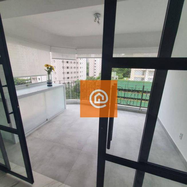 Foto 3 de Apartamento com 3 Quartos para alugar, 110m² em Panamby, São Paulo