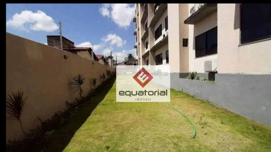 Foto 4 de Apartamento com 3 Quartos à venda, 100m² em Sapiranga, Fortaleza