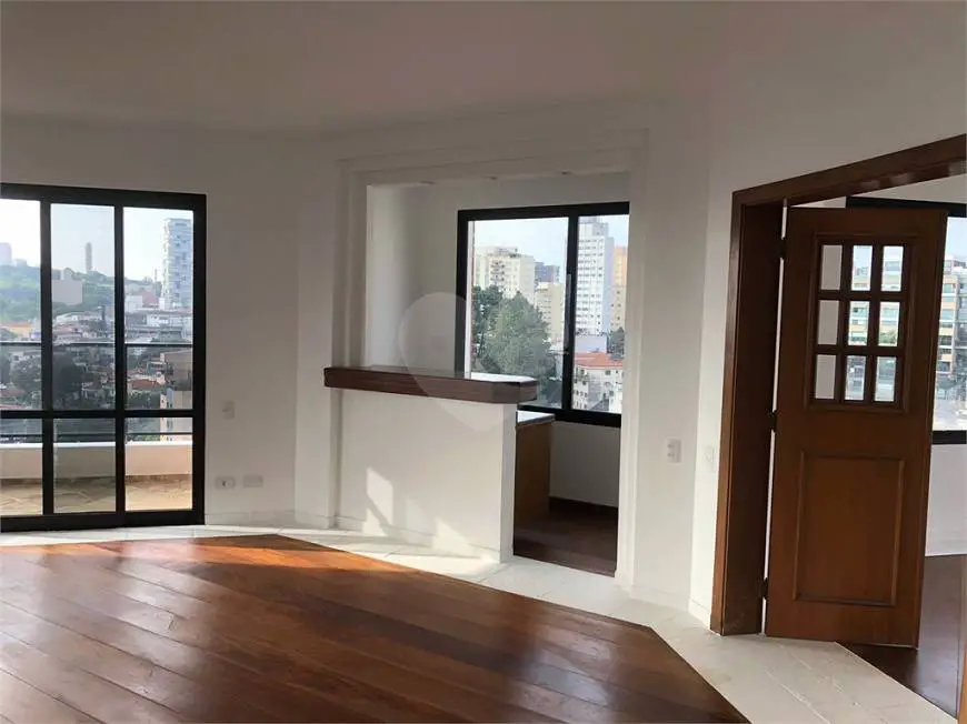 Foto 1 de Apartamento com 4 Quartos para alugar, 278m² em Vila Madalena, São Paulo