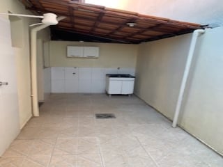 Foto 2 de Casa com 2 Quartos para alugar, 60m² em Nacional, Contagem