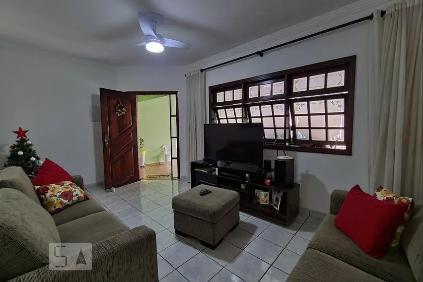 Foto 1 de Casa com 3 Quartos para alugar, 175m² em Parque dos Eucaliptos, Sorocaba