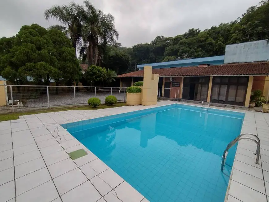 Foto 1 de Casa com 4 Quartos à venda, 400m² em Nova Brasília, Jaraguá do Sul