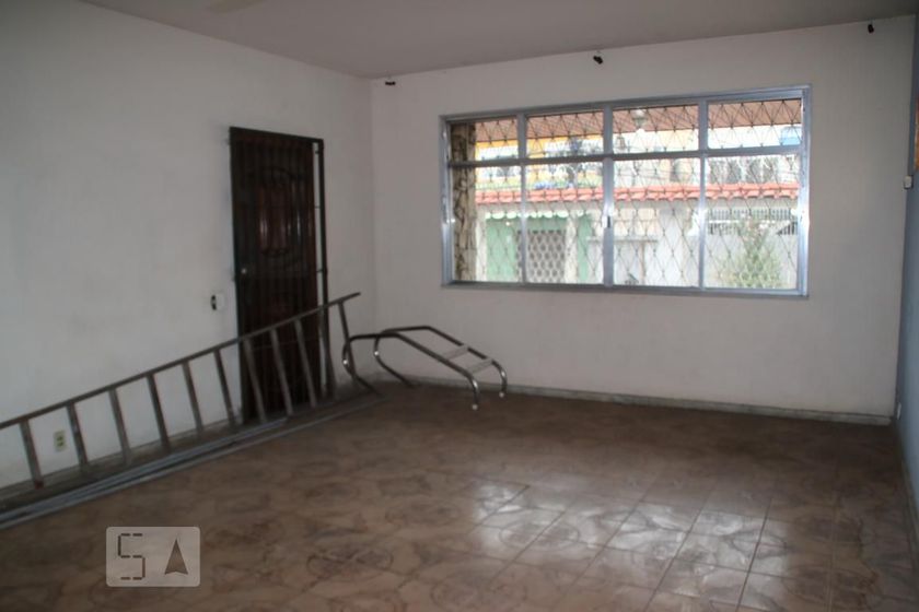 Foto 1 de Casa com 6 Quartos para alugar, 245m² em Pechincha, Rio de Janeiro