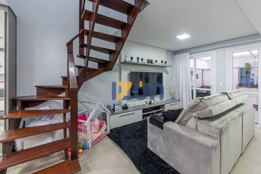 Foto 3 de Casa de Condomínio com 2 Quartos à venda, 137m² em Centro, Canoas