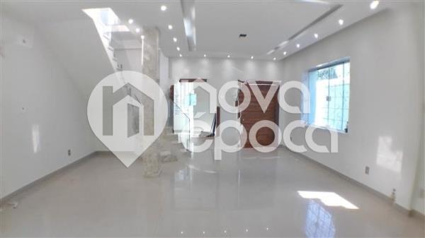 Foto 1 de Casa de Condomínio com 4 Quartos à venda, 560m² em Rocha, Rio de Janeiro