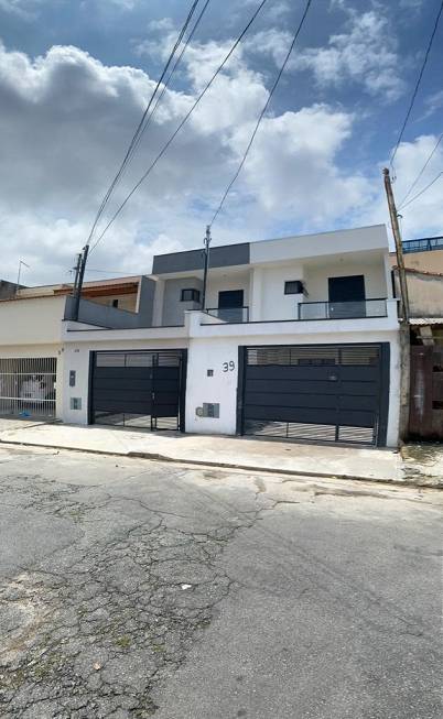 Foto 1 de Sobrado com 3 Quartos à venda, 149m² em Vila Scarpelli, Santo André