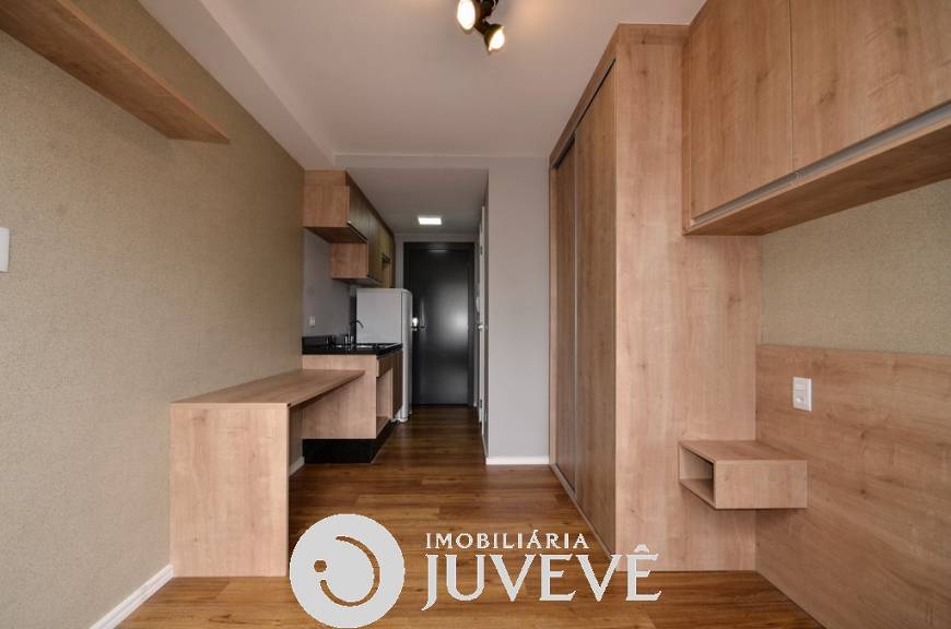 Foto 1 de Apartamento com 1 Quarto para alugar, 17m² em Centro, Curitiba