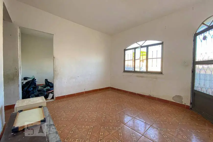 Foto 3 de Apartamento com 1 Quarto para alugar, 40m² em Irajá, Rio de Janeiro