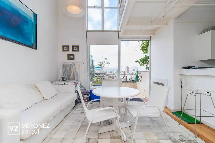 Foto 1 de Apartamento com 1 Quarto para alugar, 103m² em Moinhos de Vento, Porto Alegre
