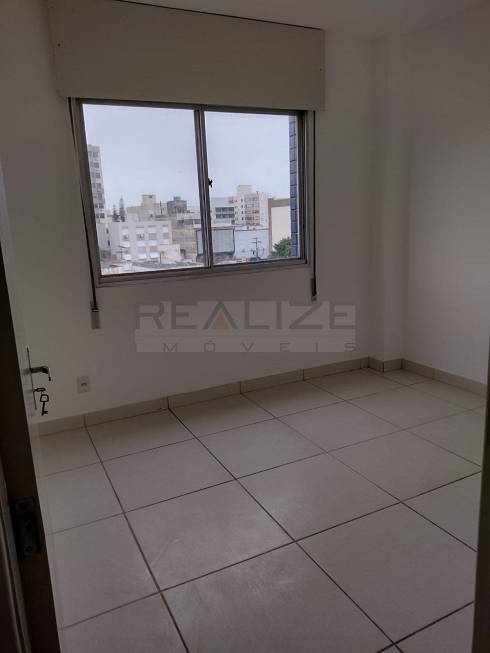 Foto 4 de Apartamento com 1 Quarto para alugar, 52m² em Passo da Areia, Porto Alegre