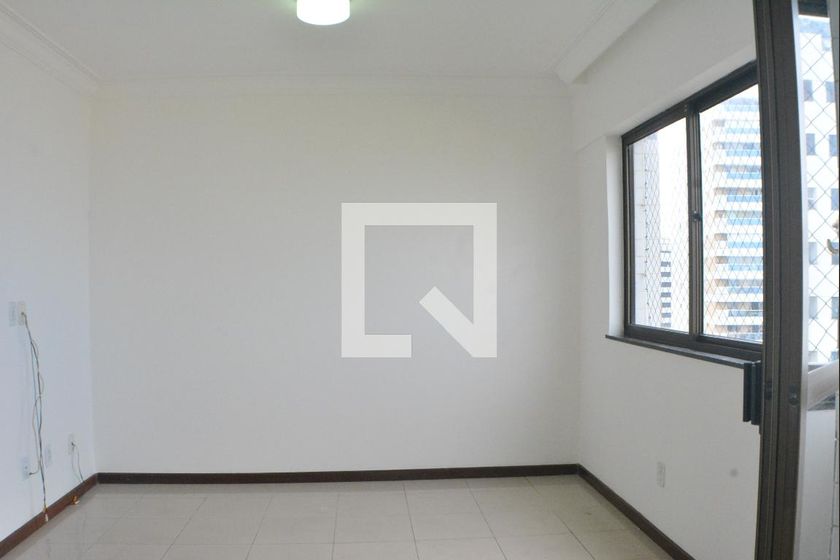 Foto 1 de Apartamento com 2 Quartos para alugar, 110m² em Costa Azul, Salvador