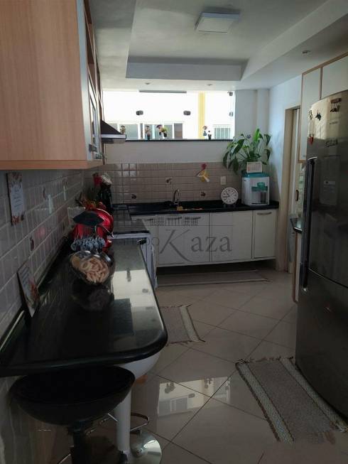 Foto 3 de Apartamento com 3 Quartos para venda ou aluguel, 126m² em Centro, São José dos Campos