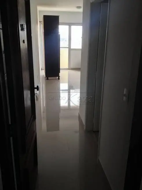 Foto 3 de Apartamento com 3 Quartos para alugar, 84m² em Parque Residencial Aquarius, São José dos Campos