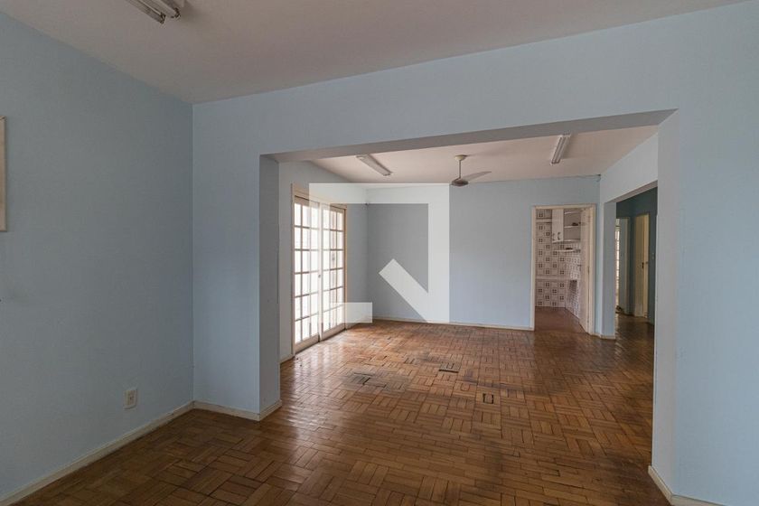 Foto 1 de Apartamento com 3 Quartos para alugar, 170m² em Petrópolis, Porto Alegre