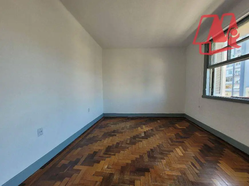 Foto 1 de Apartamento com 3 Quartos para alugar, 120m² em Rio Branco, Porto Alegre