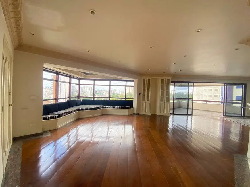 Foto 1 de Apartamento com 4 Quartos à venda, 270m² em Jardim Avelino, São Paulo