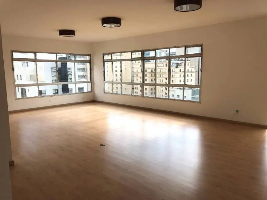 Foto 1 de Apartamento com 4 Quartos à venda, 340m² em Jardim Paulista, São Paulo