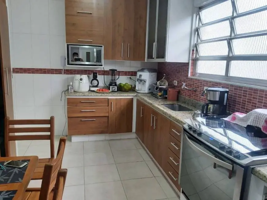 Foto 4 de Apartamento com 4 Quartos à venda, 111m² em Ponta da Praia, Santos