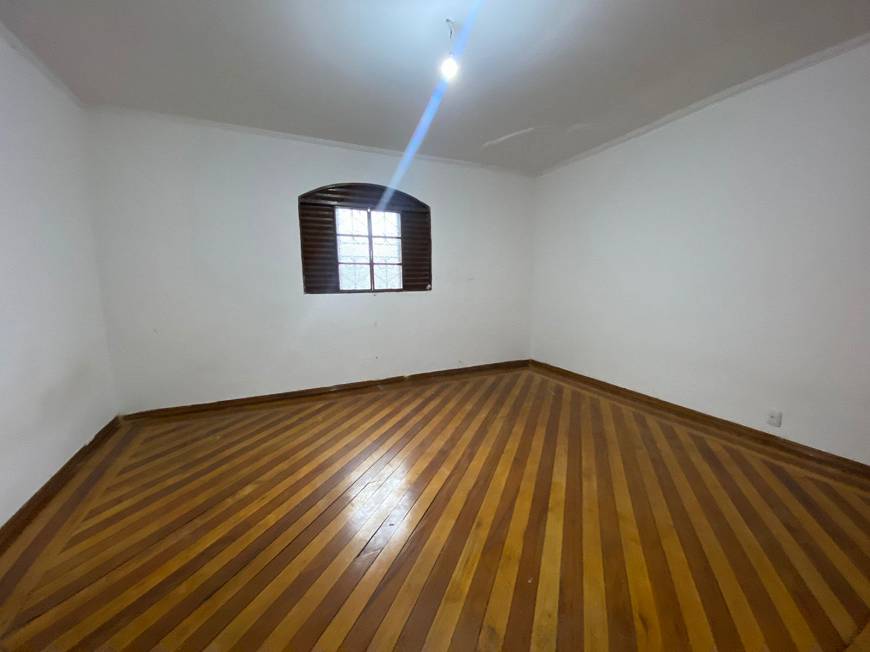 Foto 1 de Casa com 2 Quartos para venda ou aluguel, 100m² em Belém, São Paulo