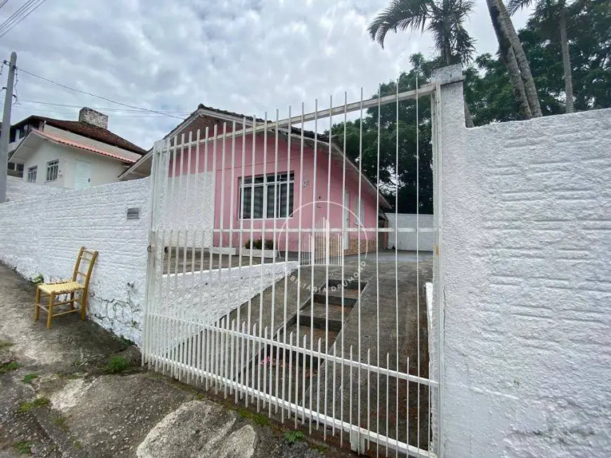 Foto 1 de Casa com 2 Quartos à venda, 75m² em Centro, São José