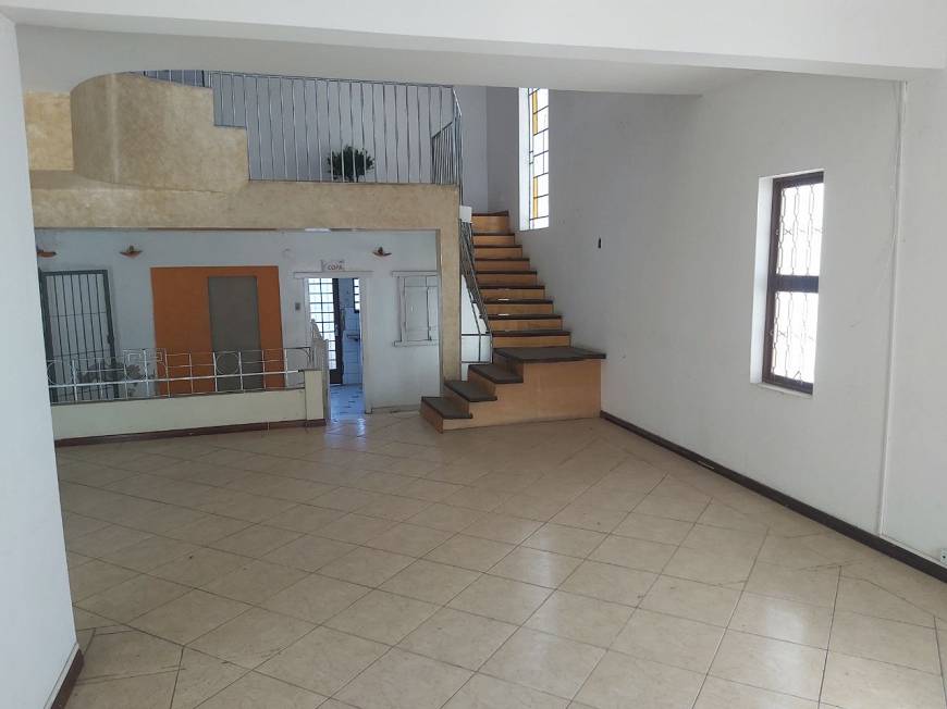 Foto 3 de Casa com 3 Quartos para alugar, 250m² em Eldorado, Contagem