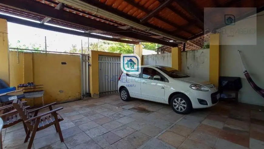 Foto 3 de Casa com 3 Quartos à venda, 115m² em Guajiru, Fortaleza