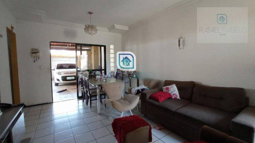 Foto 4 de Casa com 3 Quartos à venda, 115m² em Guajiru, Fortaleza