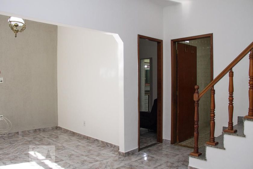 Foto 1 de Casa com 3 Quartos para alugar, 100m² em Méier, Rio de Janeiro