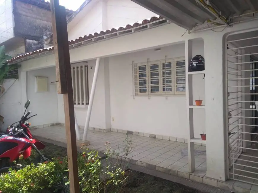 Foto 1 de Casa com 3 Quartos à venda, 186m² em Vasco da Gama, Recife