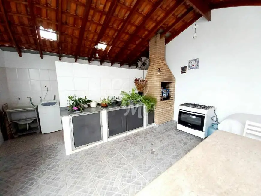 Foto 4 de Casa com 3 Quartos para alugar, 220m² em Vila das Hortências, Jundiaí