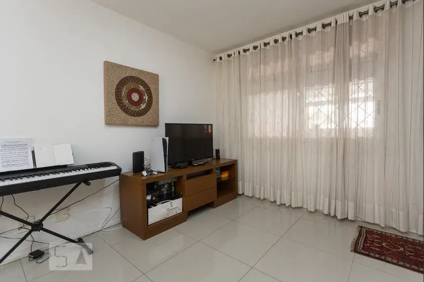 Foto 3 de Casa com 3 Quartos para alugar, 110m² em Vista Alegre, Curitiba