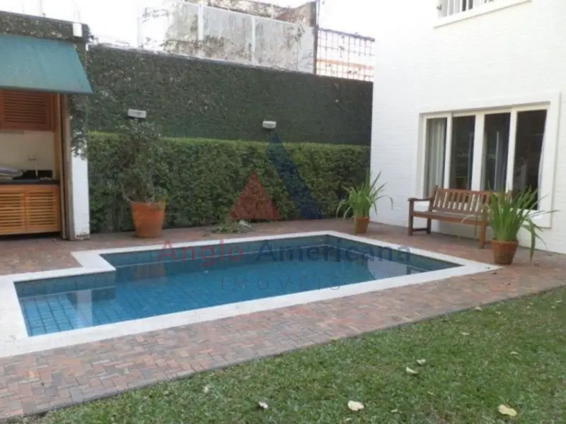 Foto 1 de Casa com 4 Quartos à venda, 550m² em Jardim Europa, São Paulo