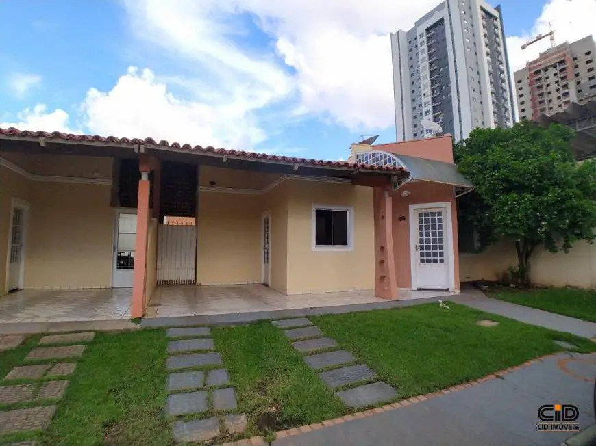 Foto 1 de Casa de Condomínio com 3 Quartos à venda, 94m² em Despraiado, Cuiabá