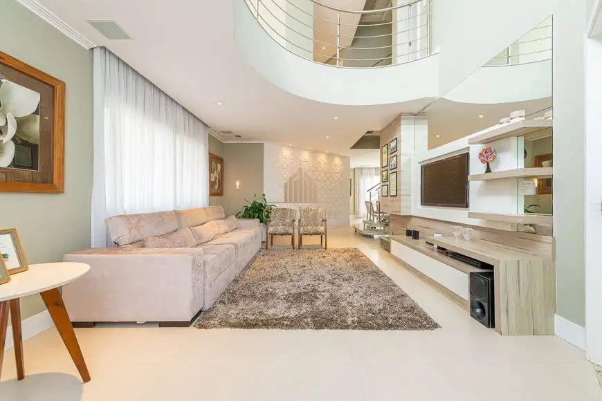 Foto 3 de Casa de Condomínio com 4 Quartos à venda, 285m² em Pinheirinho, Curitiba
