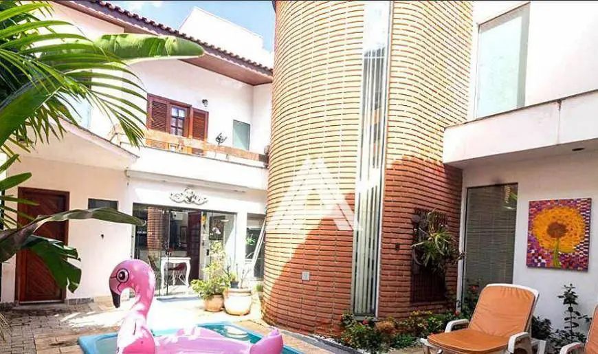 Foto 1 de Sobrado com 5 Quartos à venda, 237m² em Vila Valparaiso, Santo André