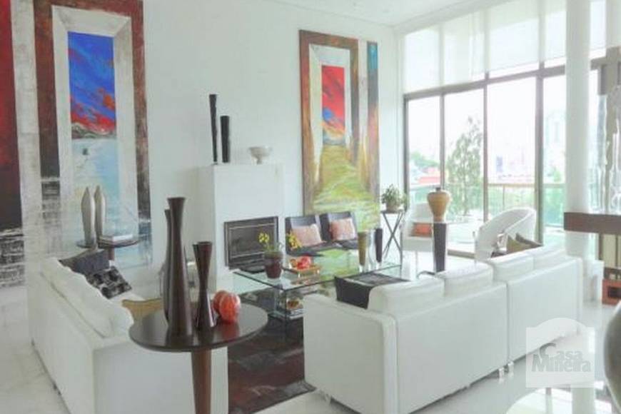 Foto 1 de Casa com 4 Quartos à venda, 1000m² em Estoril, Belo Horizonte