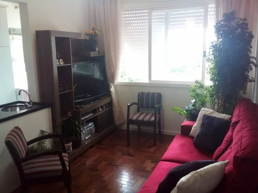 Foto 1 de Apartamento com 1 Quarto à venda, 40m² em Bom Jesus, Porto Alegre