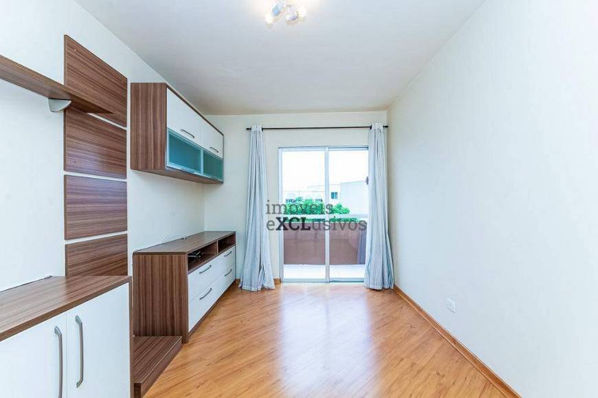 Foto 1 de Apartamento com 1 Quarto para alugar, 43m² em Novo Mundo, Curitiba