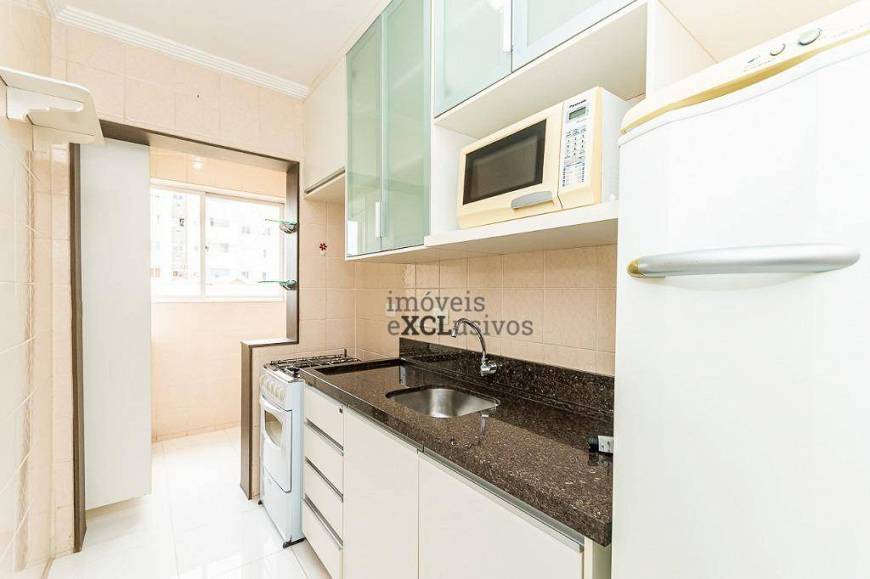 Foto 4 de Apartamento com 1 Quarto para alugar, 43m² em Novo Mundo, Curitiba