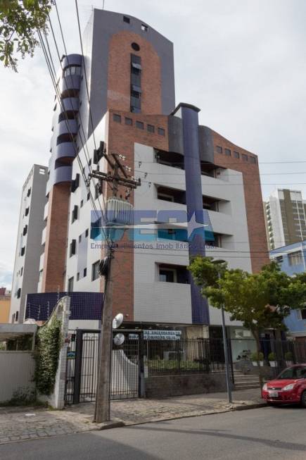 Foto 1 de Apartamento com 2 Quartos à venda, 150m² em Batel, Curitiba