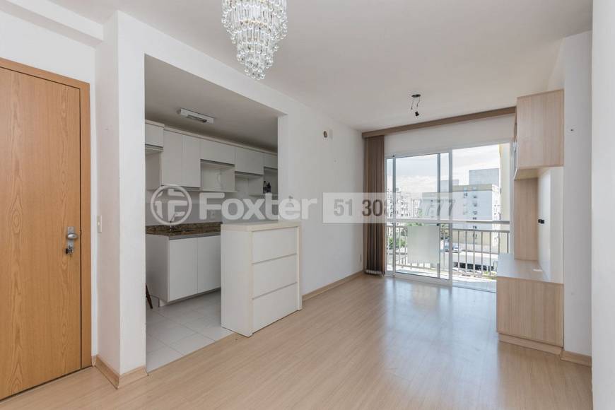 Foto 1 de Apartamento com 2 Quartos à venda, 50m² em Camaquã, Porto Alegre