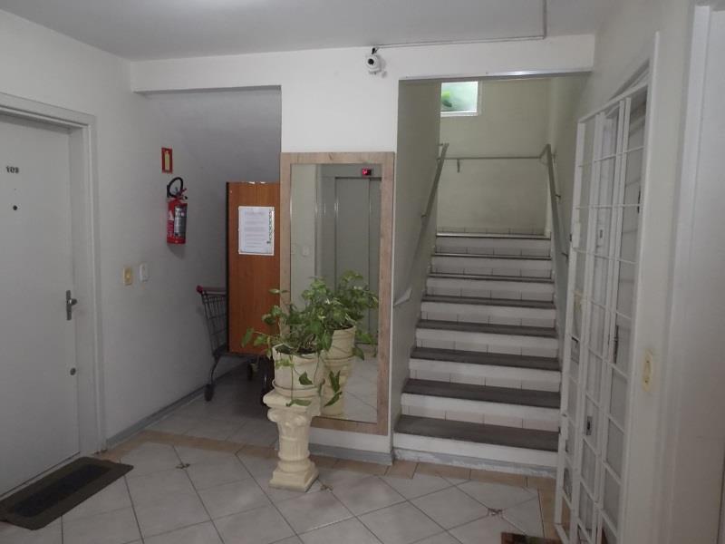 Foto 3 de Apartamento com 2 Quartos para alugar, 55m² em Cavalhada, Porto Alegre