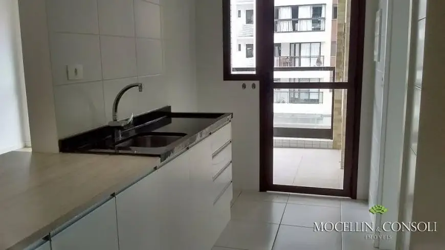 Foto 5 de Apartamento com 2 Quartos para alugar, 72m² em Ecoville, Curitiba