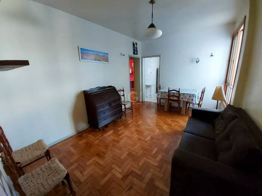 Foto 1 de Apartamento com 2 Quartos para alugar, 60m² em Farroupilha, Porto Alegre