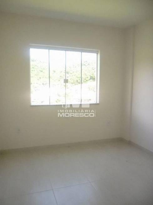 Foto 3 de Apartamento com 2 Quartos para alugar, 70m² em Guarani, Brusque